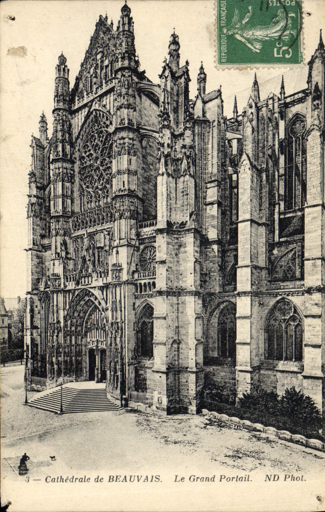 CPA Cathedrale de Beauvais Le grand Portail 