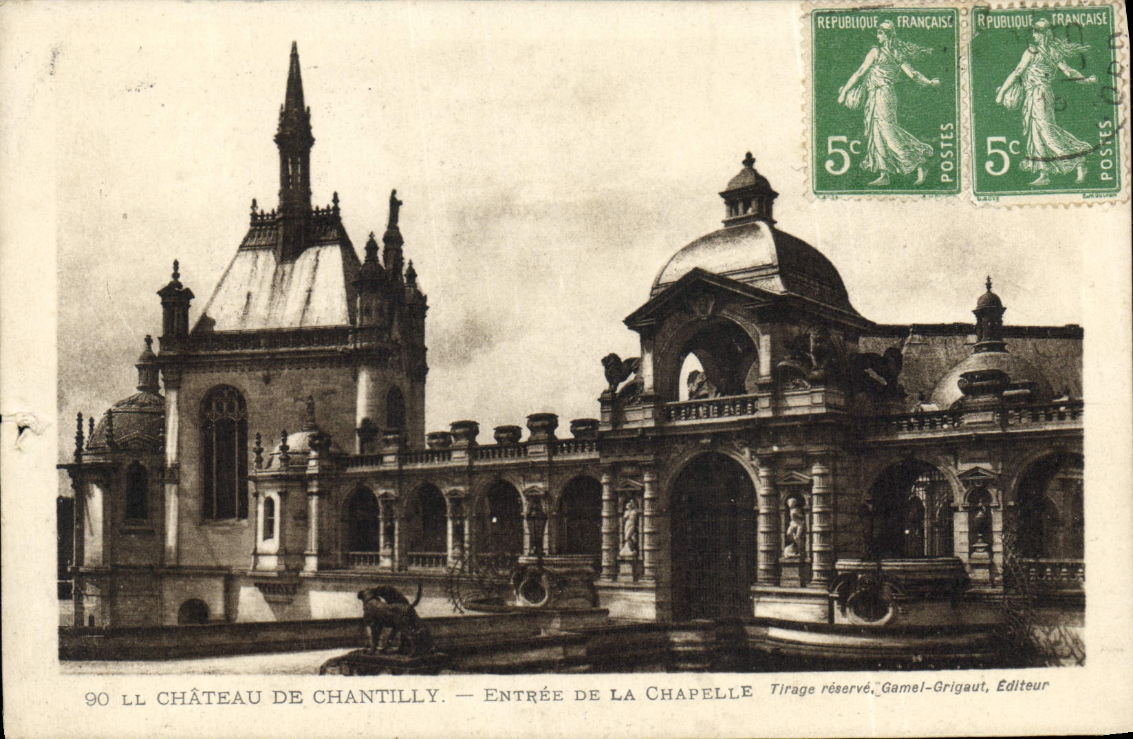 CPA Chateau de Chantilly Entree de la Chapelle 