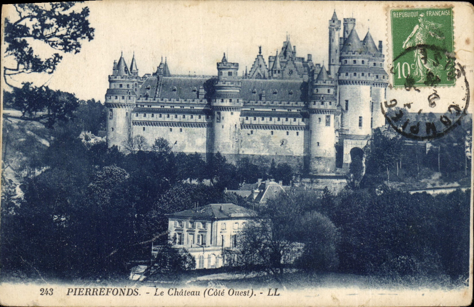 CPA Pierrefonds Le Chateau Cote Ouest 