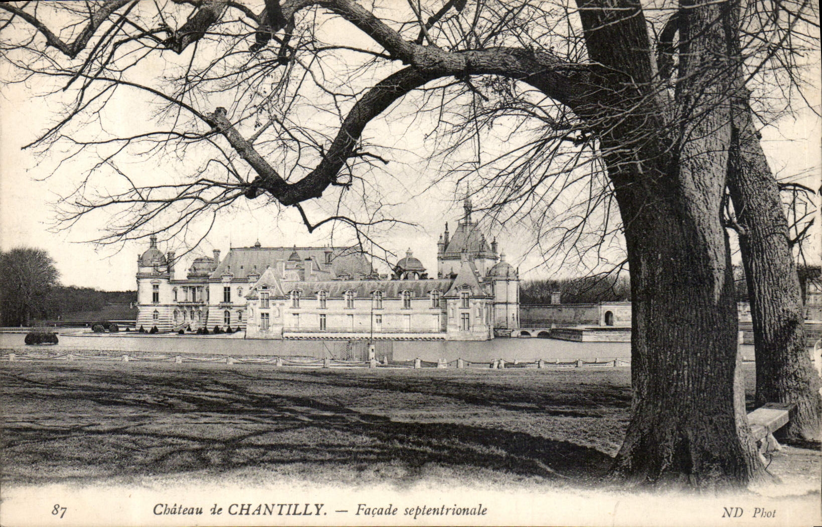 CPA Chateau de Chantilly Facade septrionale
