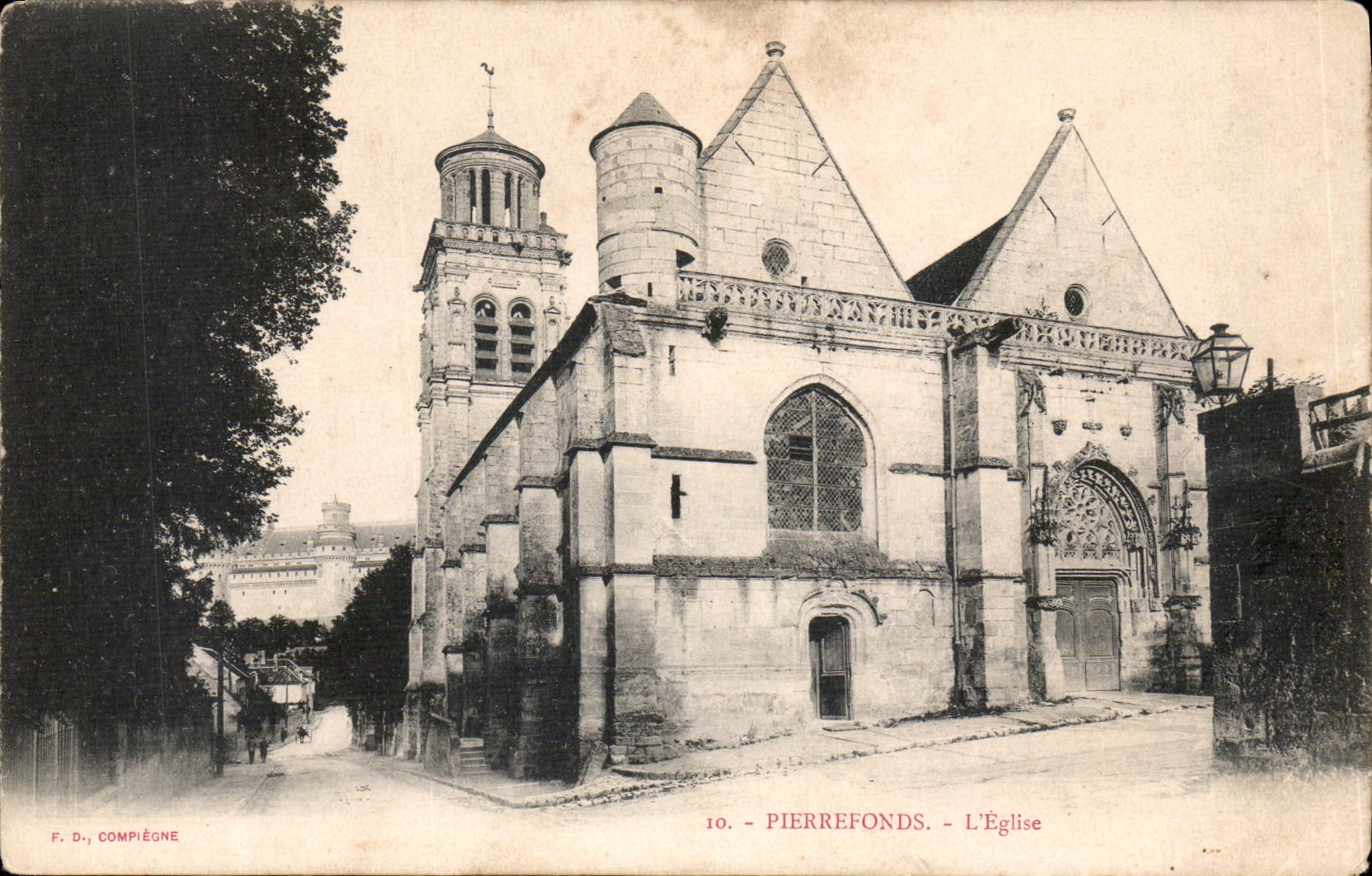 CPA Pierrefonds L'Eglise 