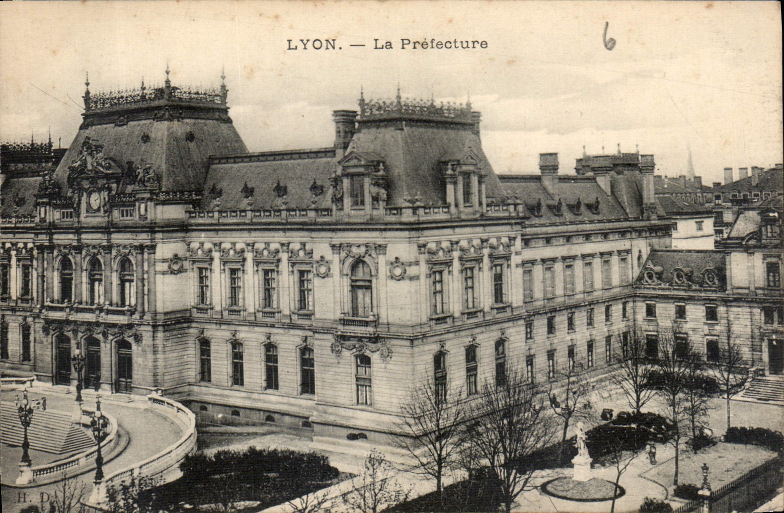 CPA Lyon La Prefecture 