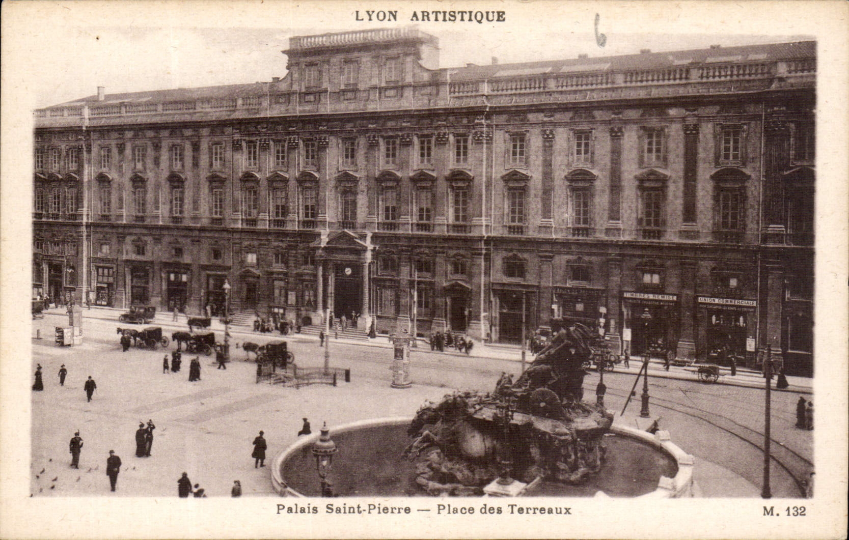 CPA Lyon Artistique Palais Saint Pierre Place des Terreaux