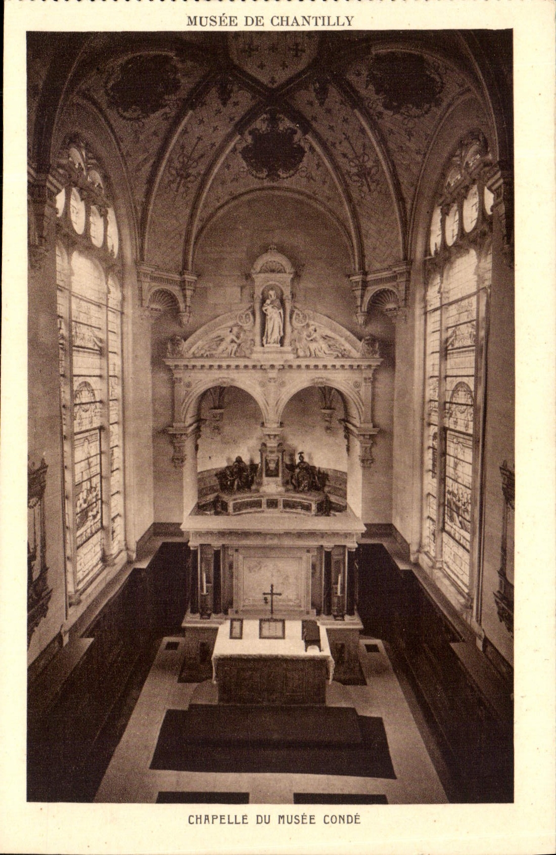 CPA Chapelle du Musee Conde 