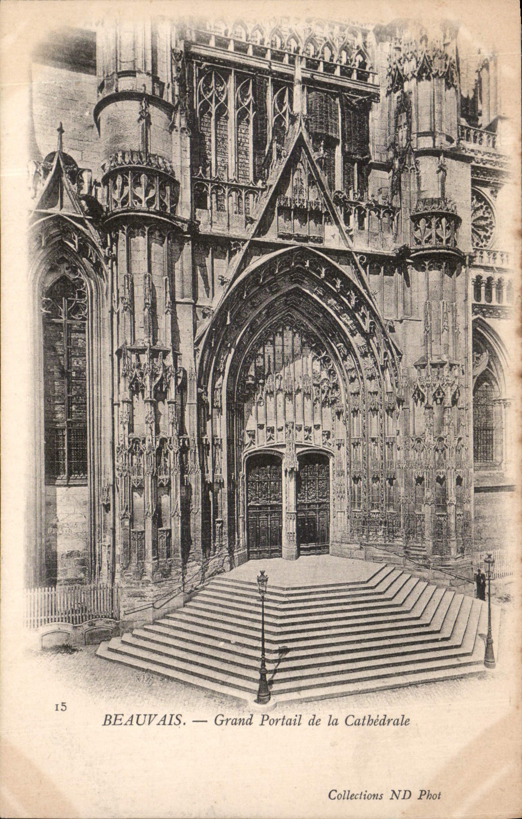 CPA Beauvais Grand Portail de la Cathedrale