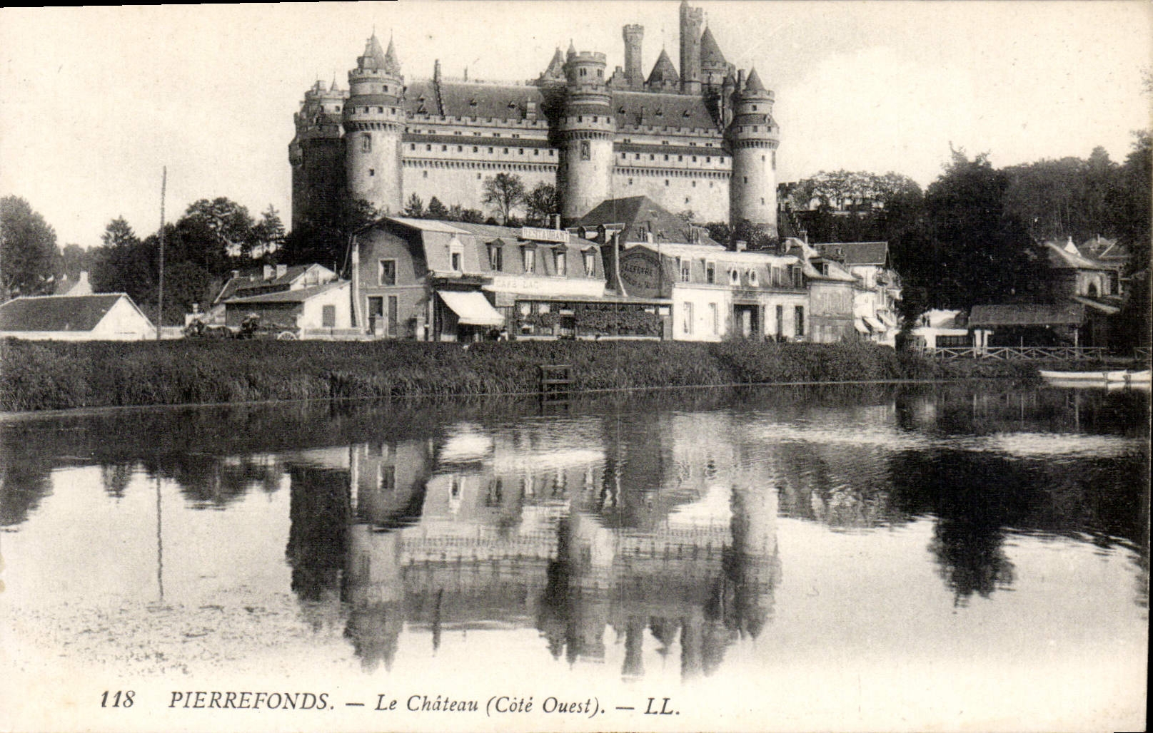 CPA Pierrefonds Le Chateau Cote Ouest 