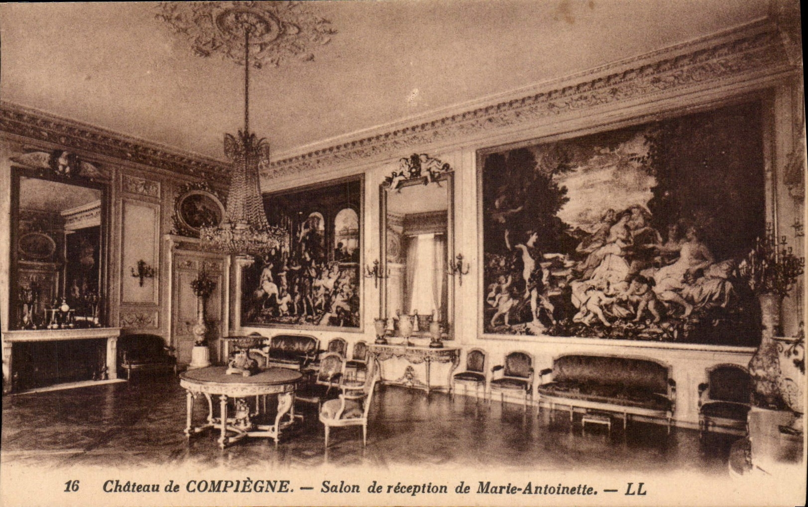 CPA Chateau de Compiegne Salon de reception de Marie Antoinette 