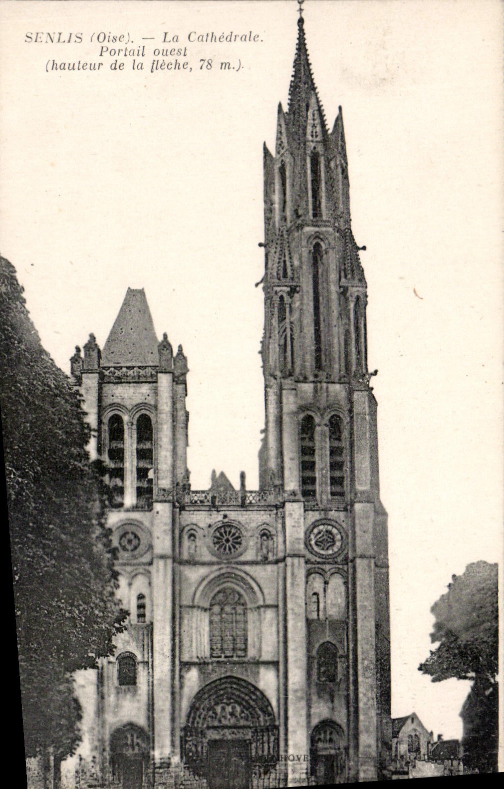 CPA Senlis Oise La Cathedrale Portail Ouest 