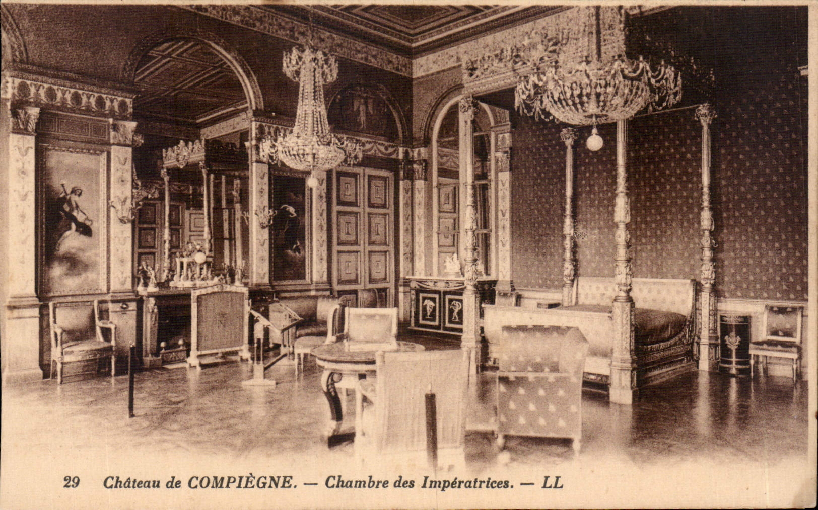 CPA Chateau de Compiegne Chambre des Imperatrices