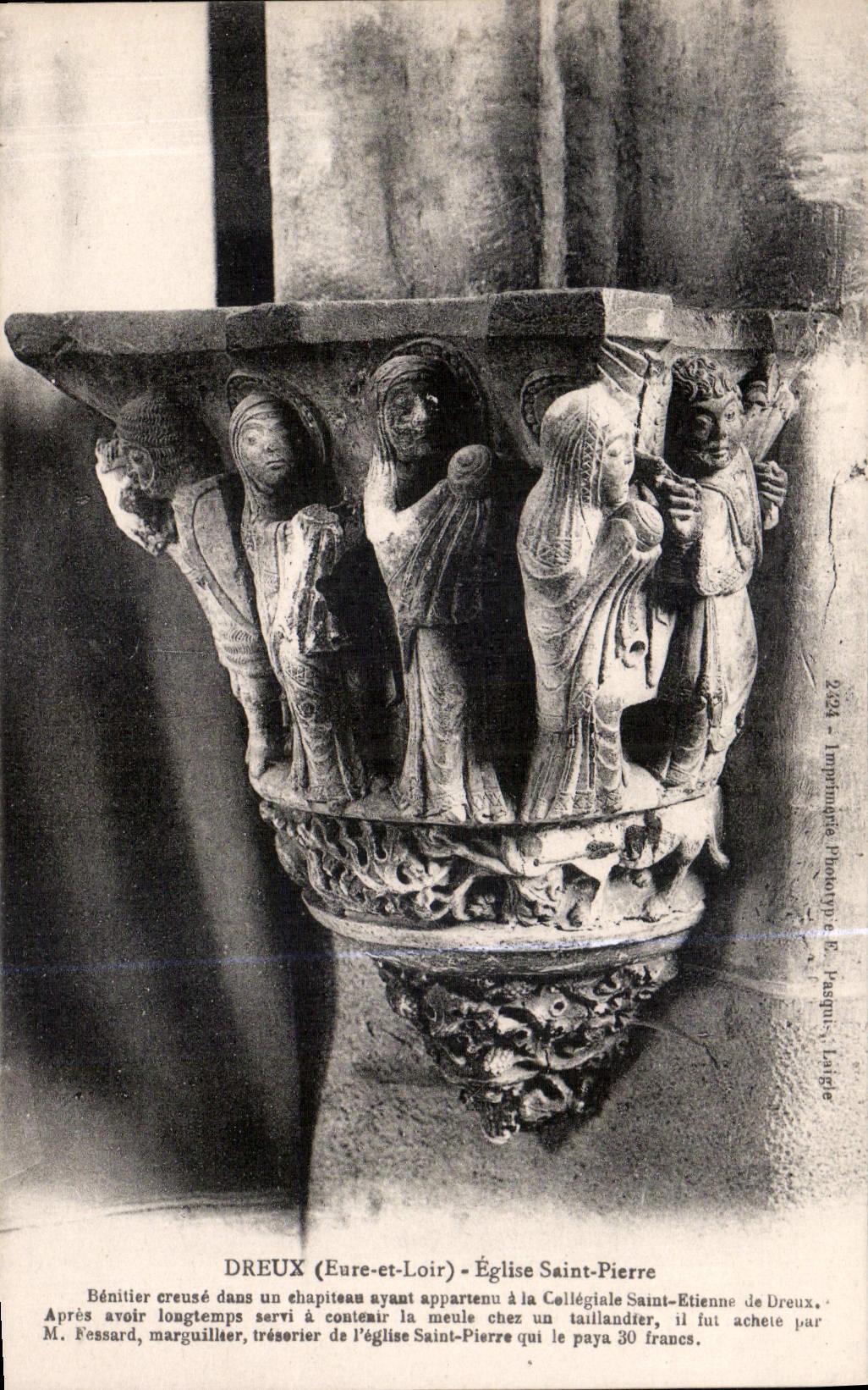 CPA Dreux Entre et Loire Eglise Saint Pierre