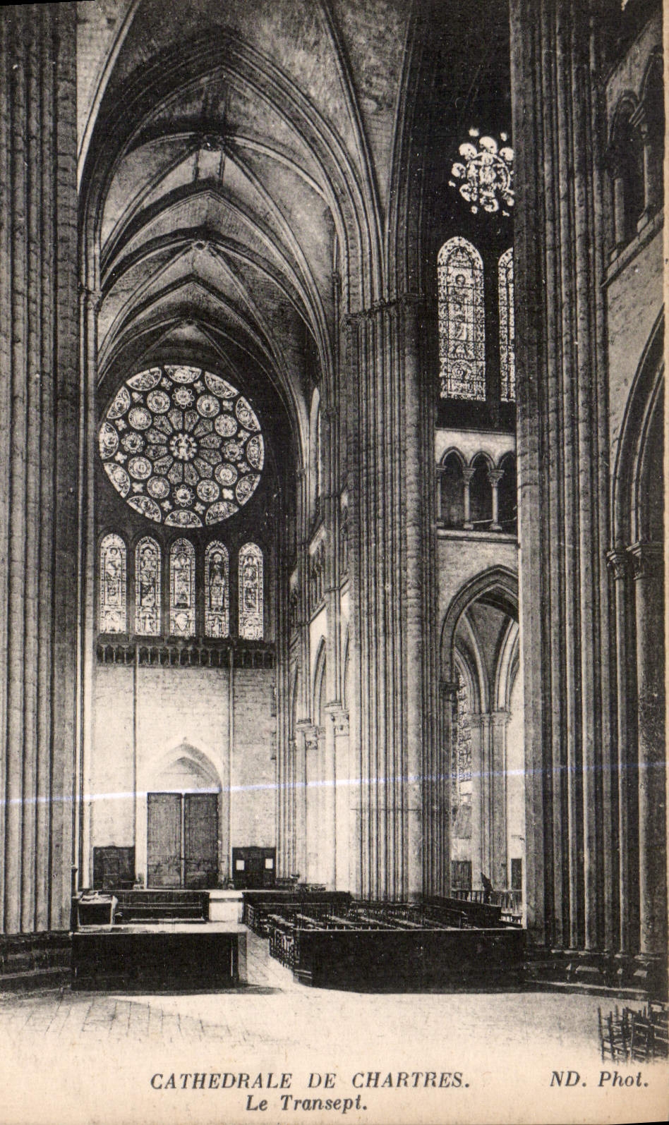 CPA Cathedrale de Chartres Le Transept 