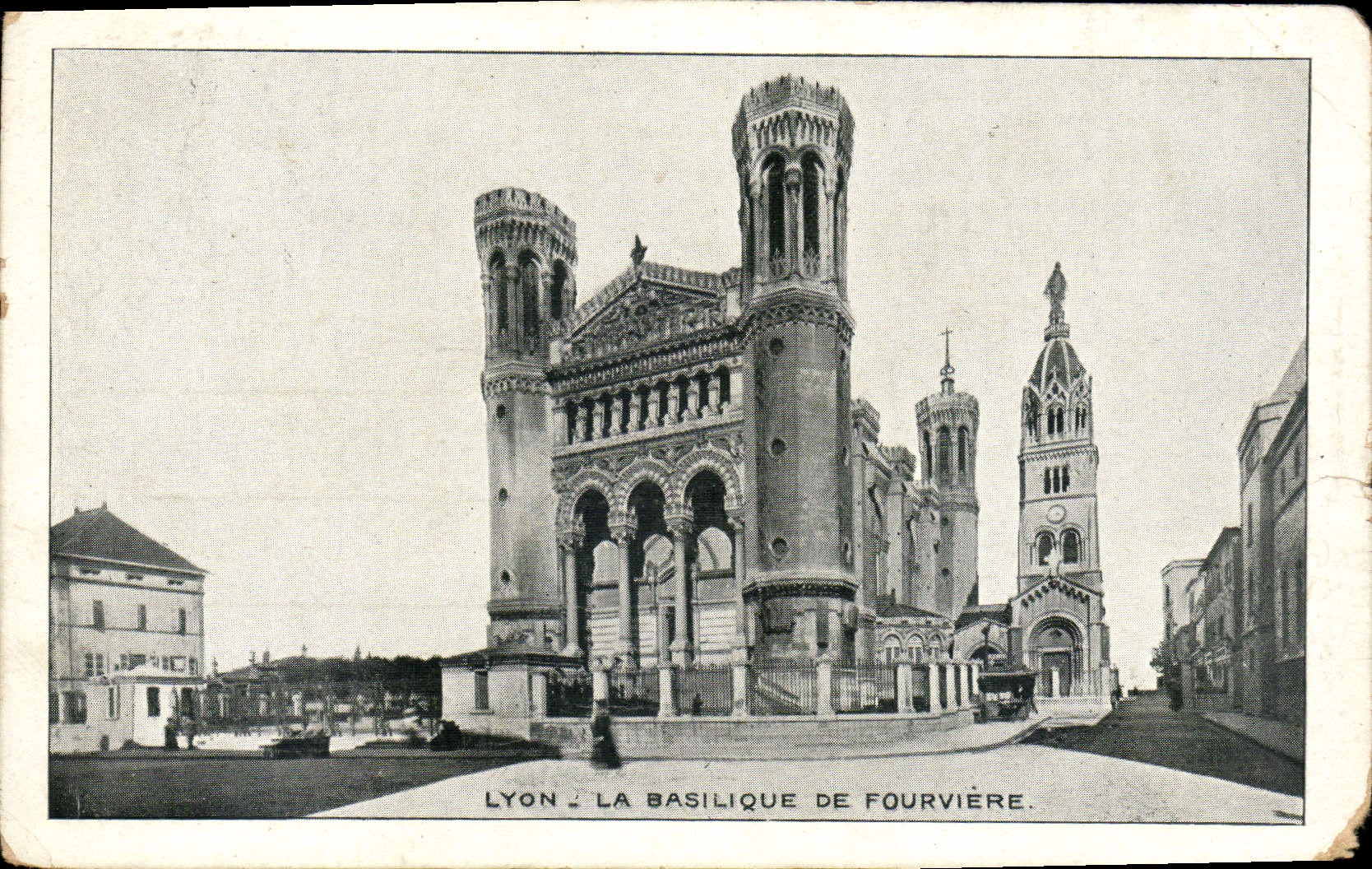 CPA Lyon La Basilique de Fourviere 