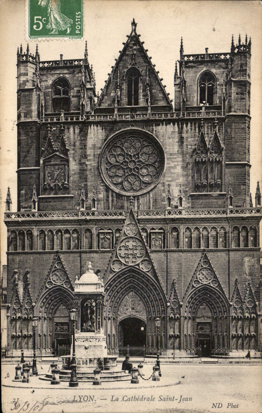 CPA Lyon La Cathedrale Saint Jean 