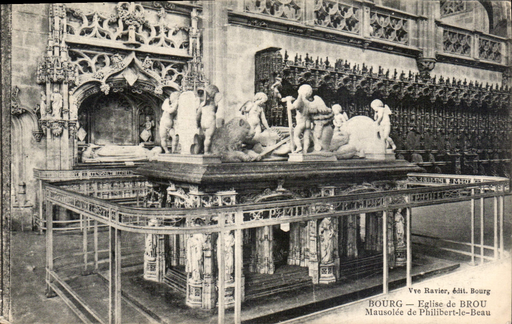 CPA Bourg Eglise de Brou Mausolee de Philibert le Beau