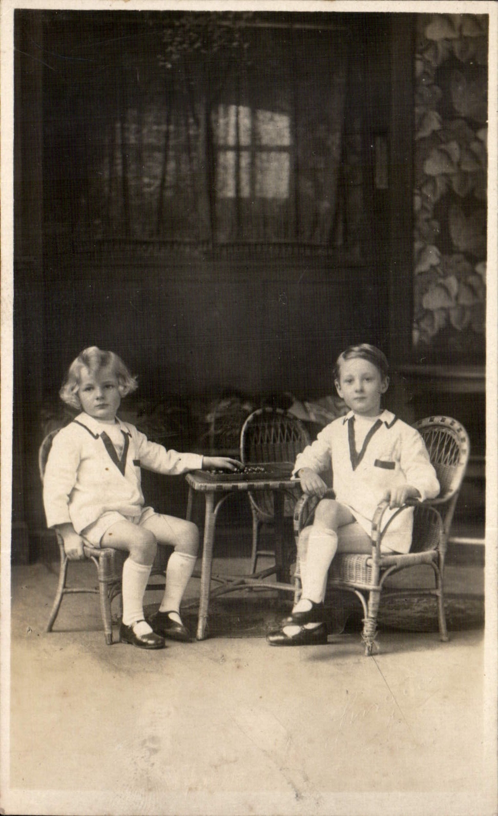 CARTE PHOTO Enfants
