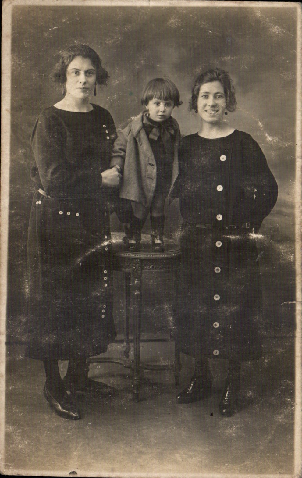 CARTE PHOTO Femmes Enfant
