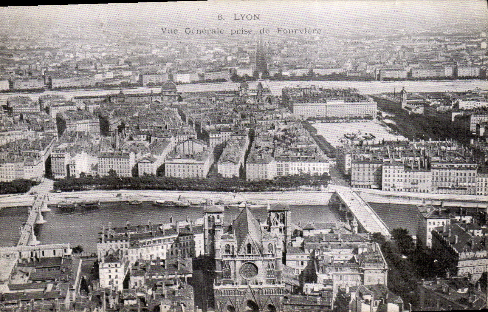 CPA Lyon Vue Generale prise de Fourviere 