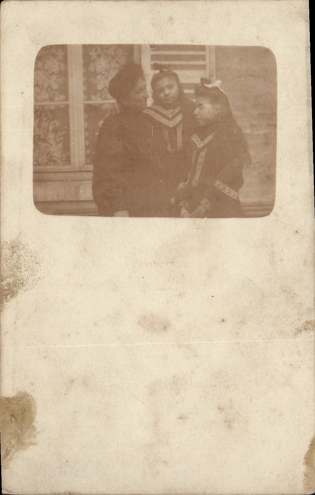 CARTE PHOTO Femme Enfants