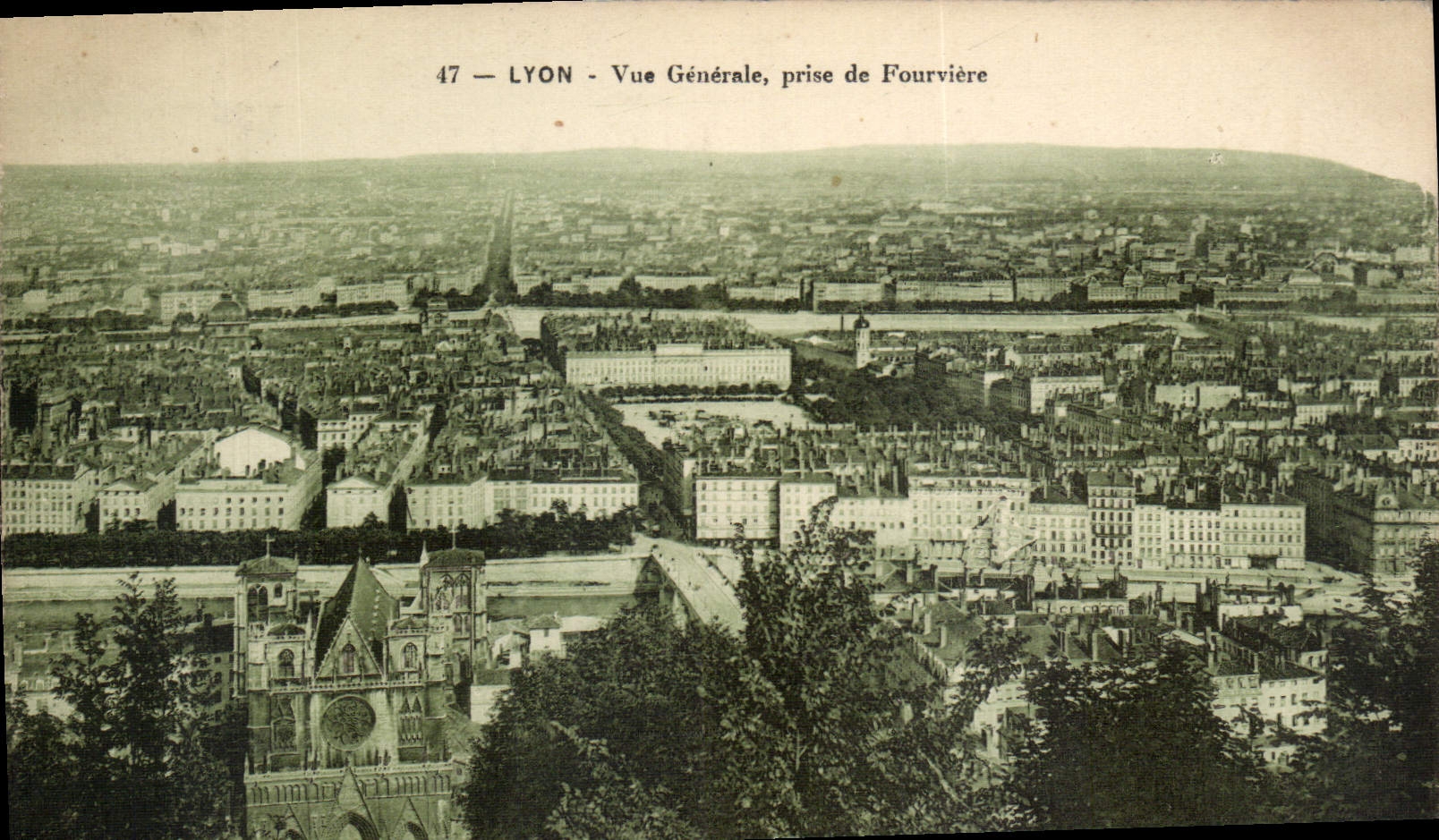 CPA Lyon Vue generale prise de Fourviere 