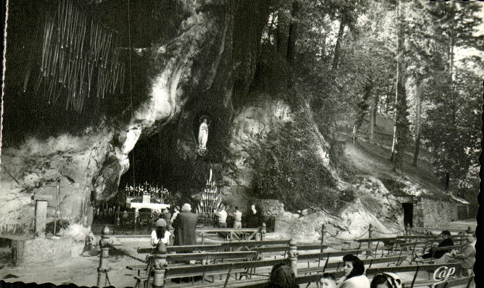 CPA Lourdes La Grotte 
