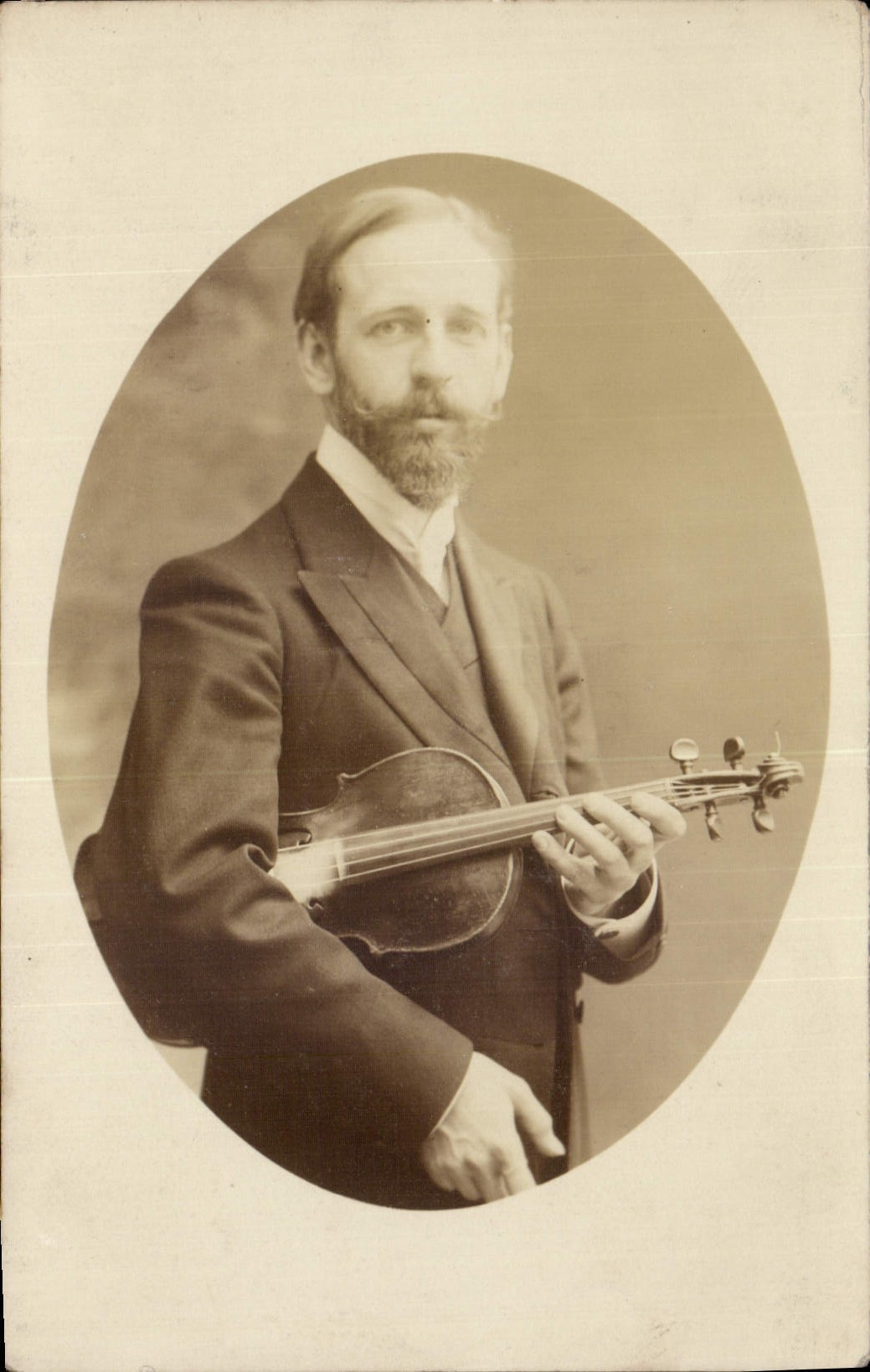 CARTE PHOTO Homme Violon Musique