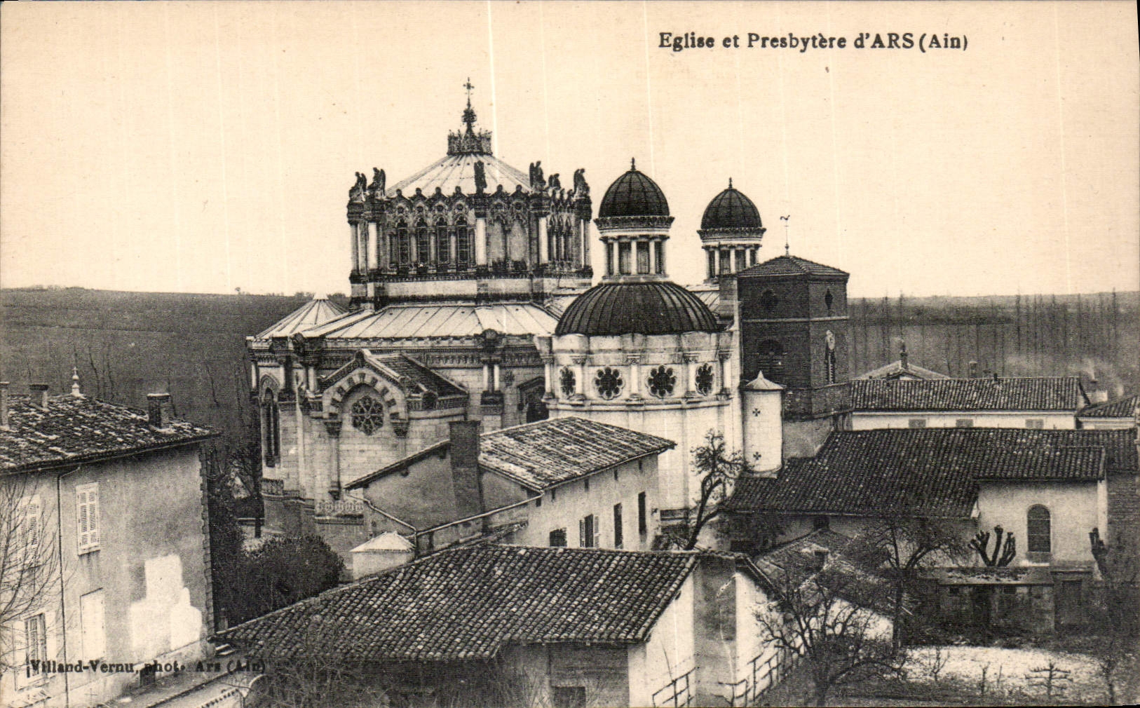 CPA Eglise et Presbytere d'Ars Ain 