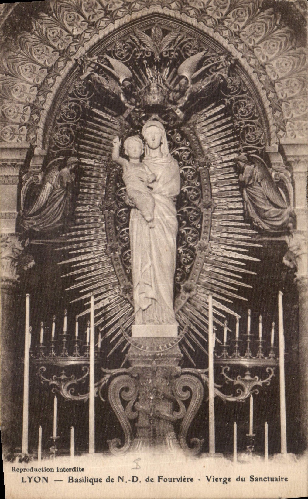 CPA Lyon Basilique de ND de Fourviere Vierge du Sanctuaire 