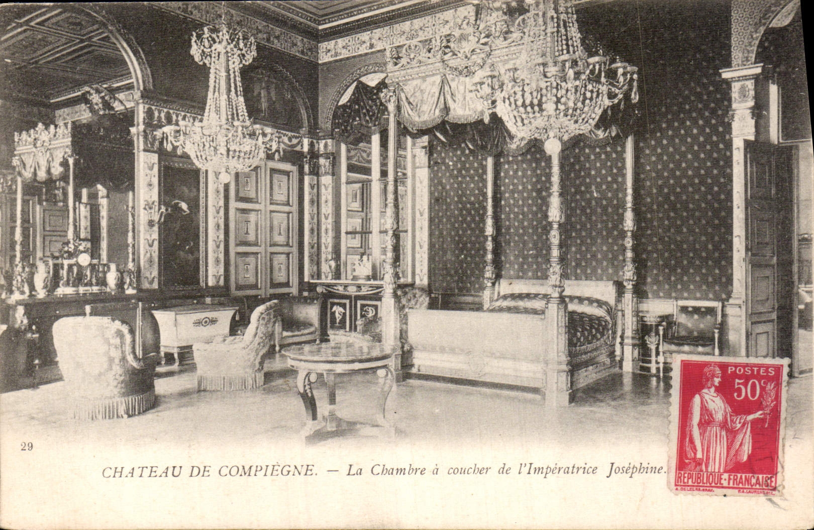 CPA Chateau de Compiegne La Chambre a coucher de l'Imperatrice Josephine