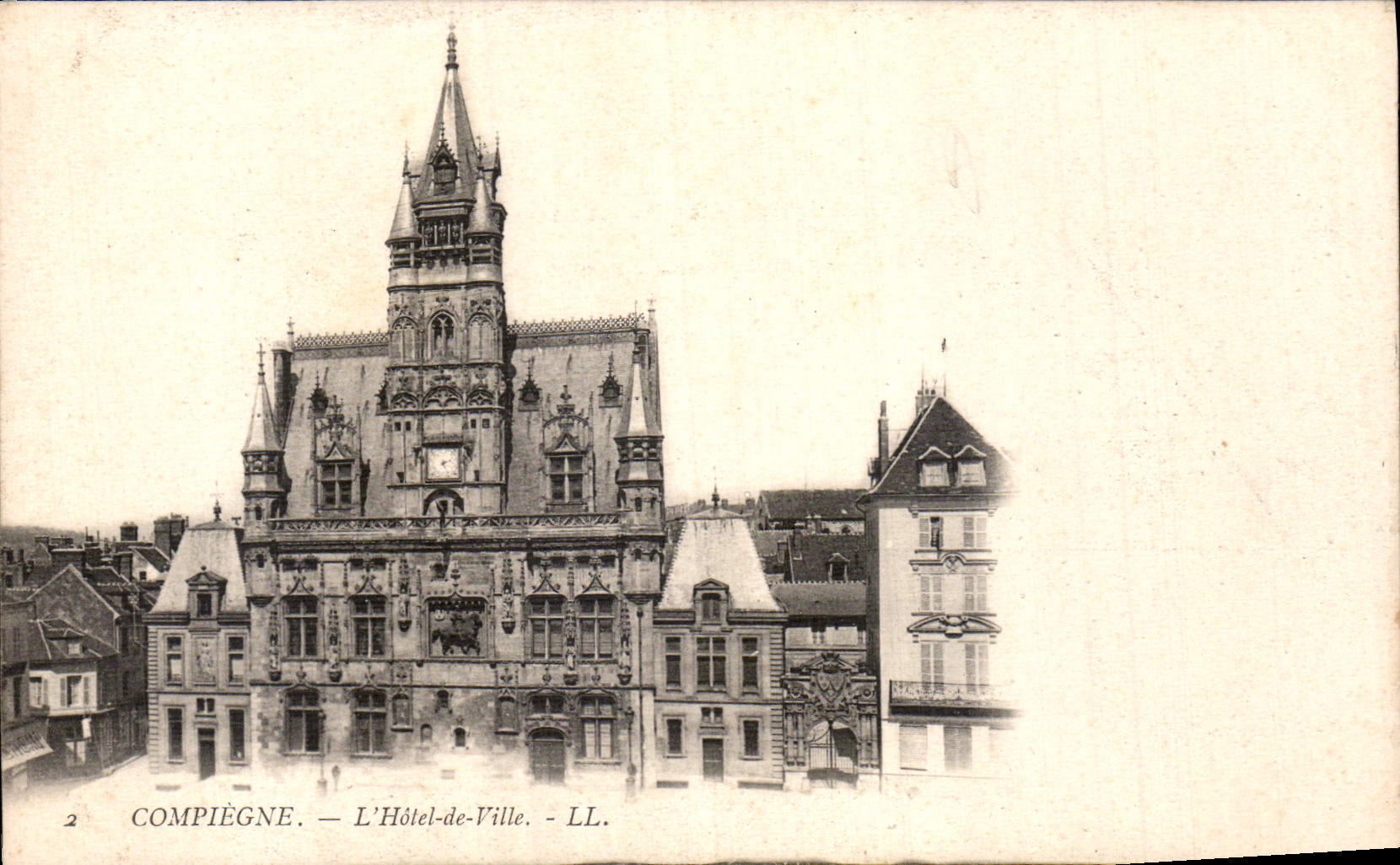 CPA Compiegne L'Hotel de Ville 