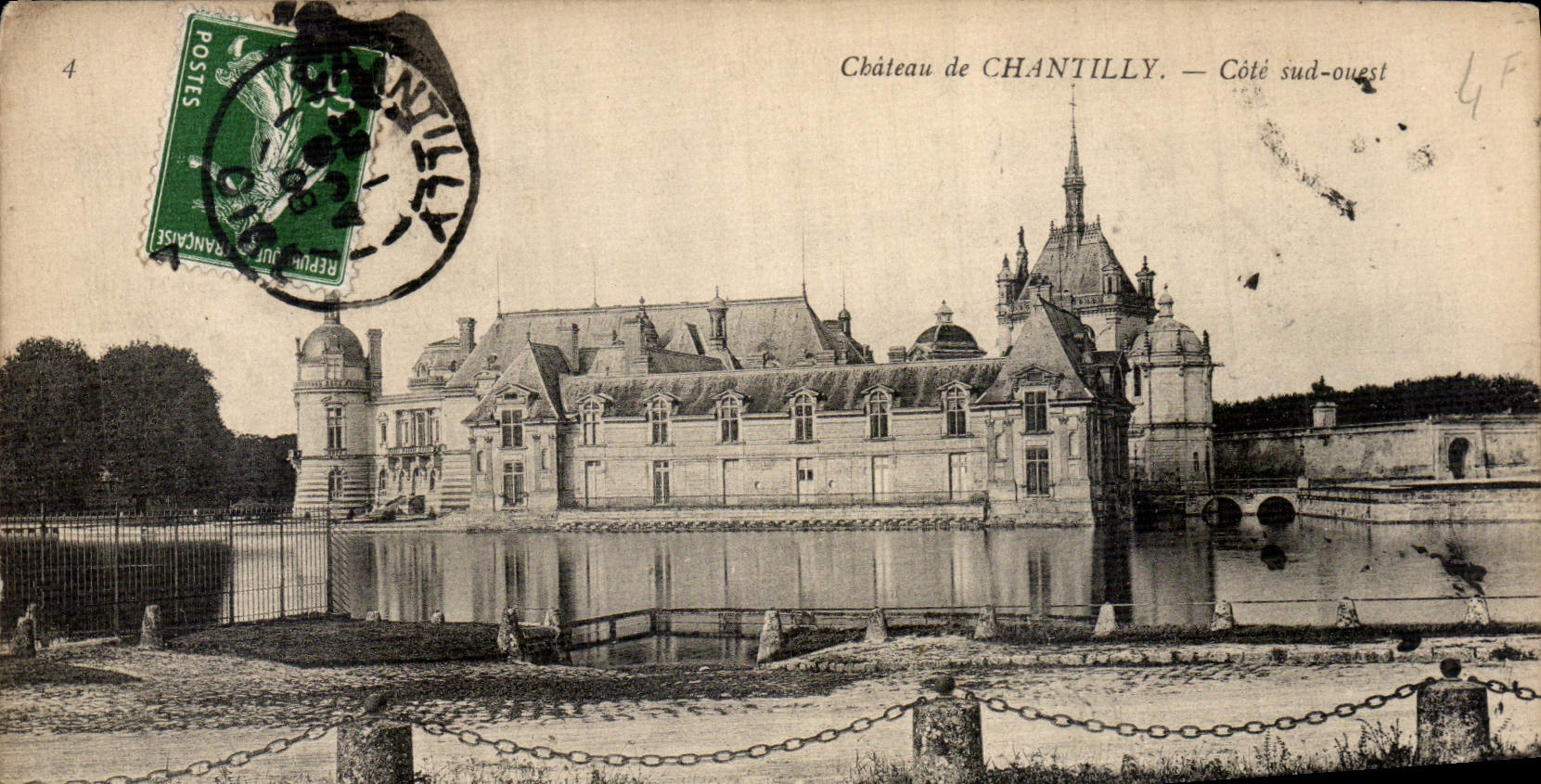 CPA Chateau de Chantilly Cote nord oeust