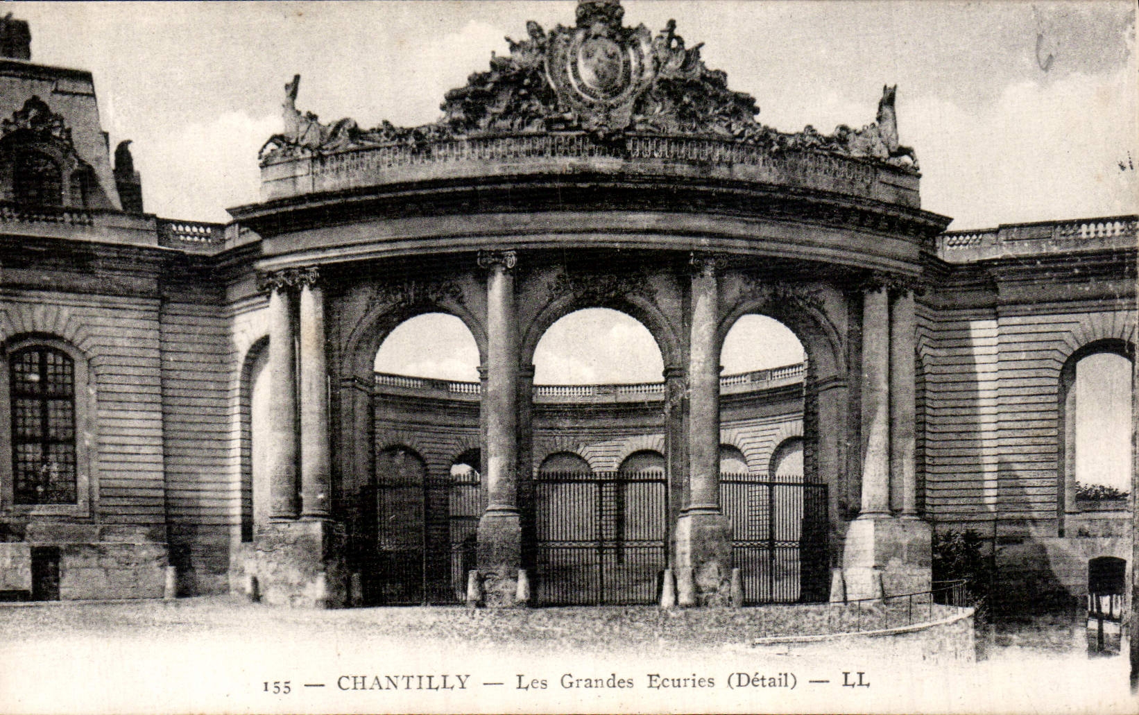 CPA Chantilly Les Grandes Ecuries Detail