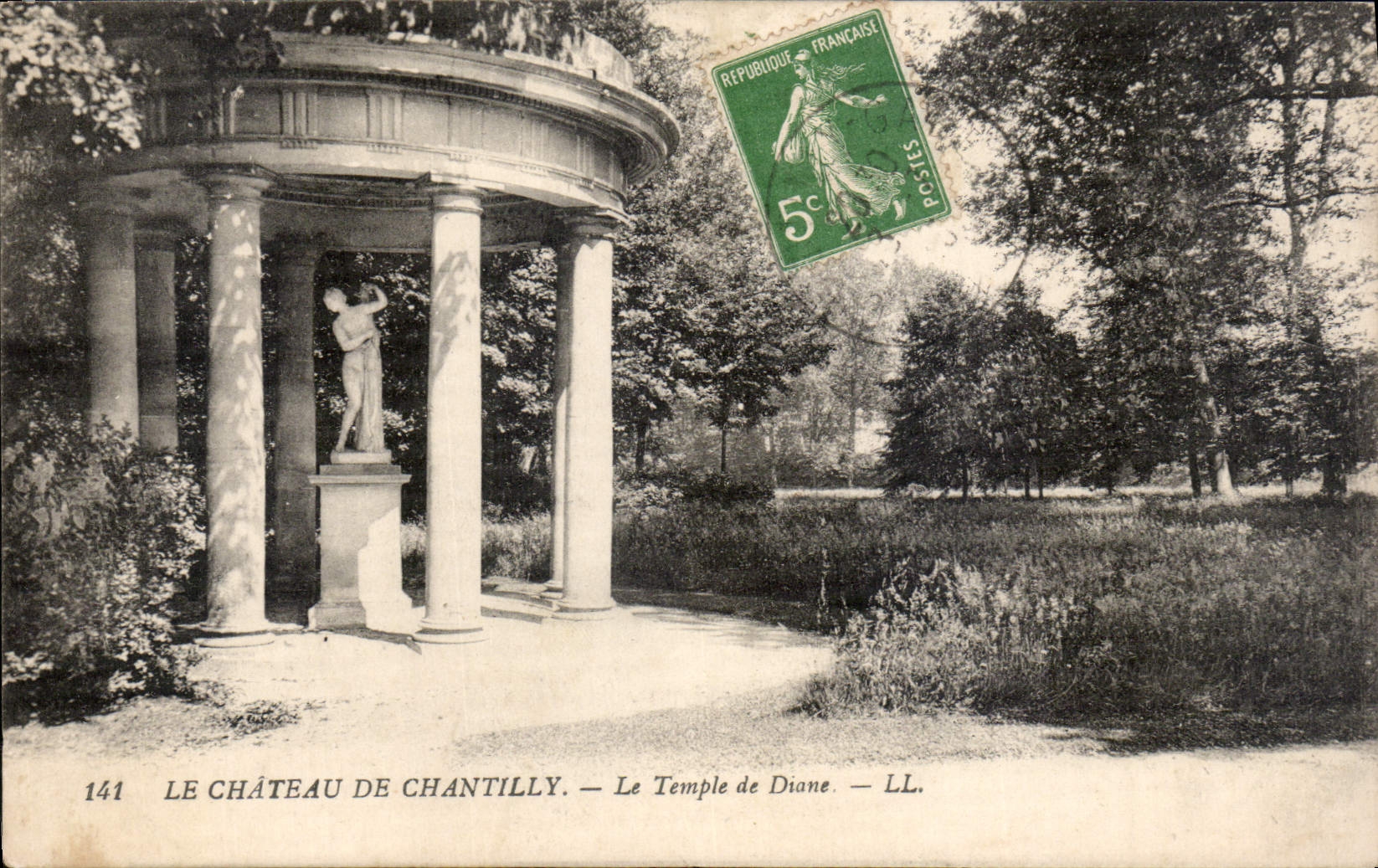 CPA Le Chateau de Chantilly Le Temple de Diane 