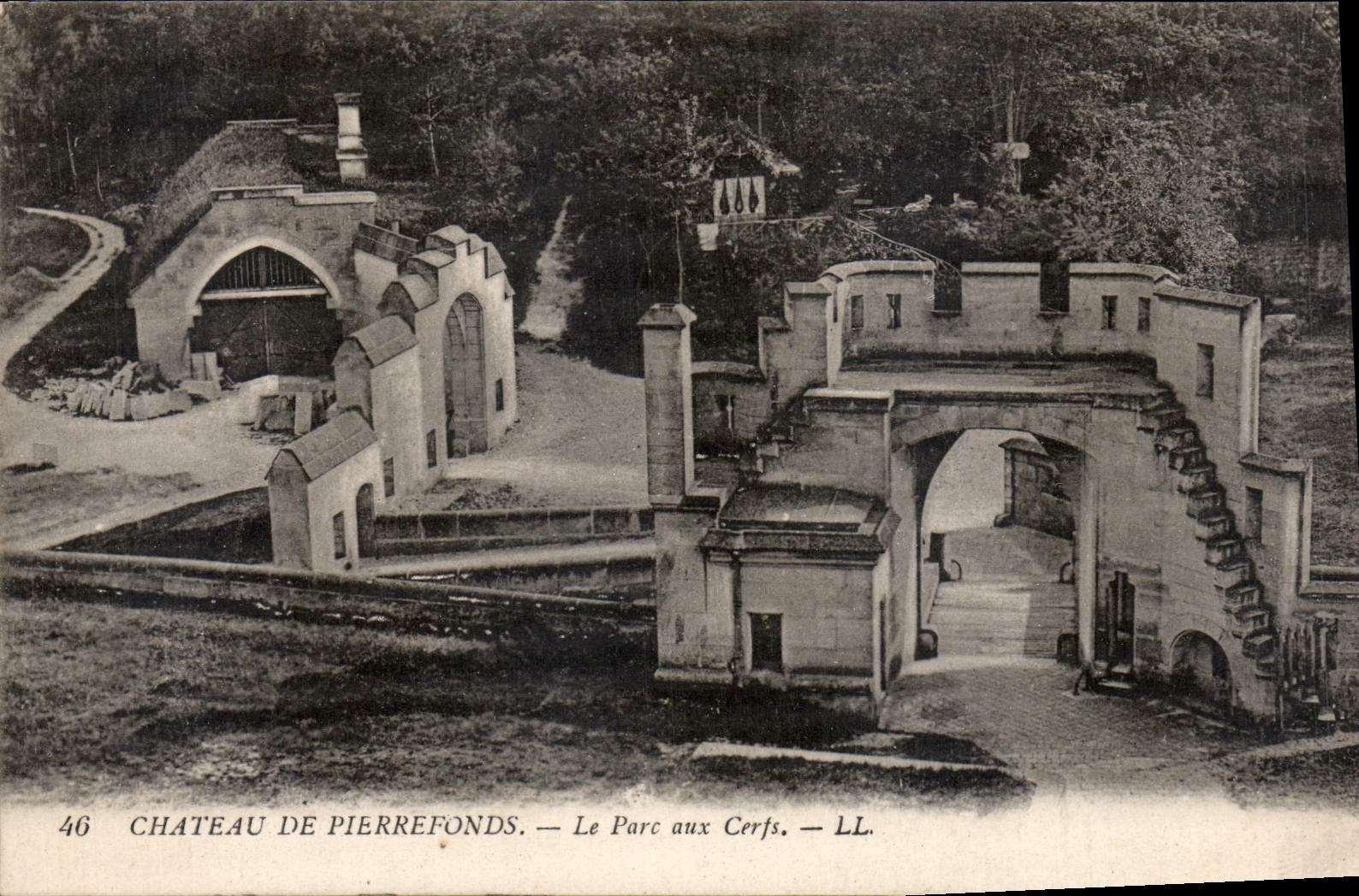 CPA Chateau de Pierrefonds Le Parc aux Cerfs 