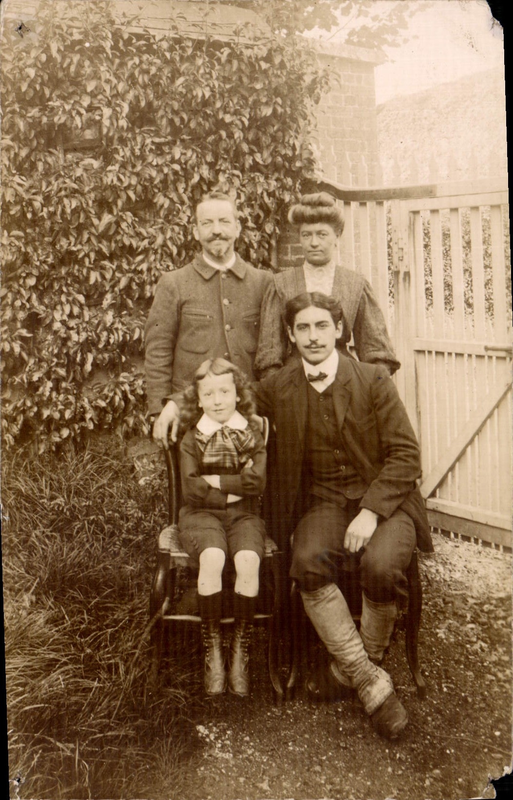 CARTE PHOTO Enfants Homme Militaria