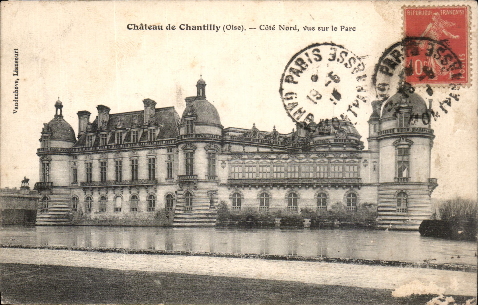CPA Chateau de Chantilly Oise Cote Nord vue sur le Parc