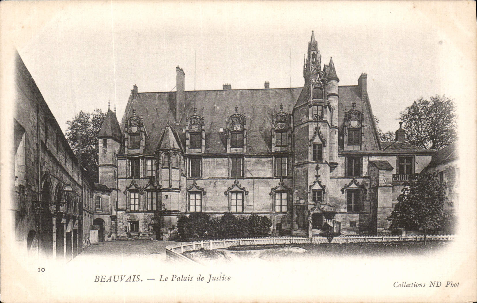 CPA Beauvais Le Palais de Justice 