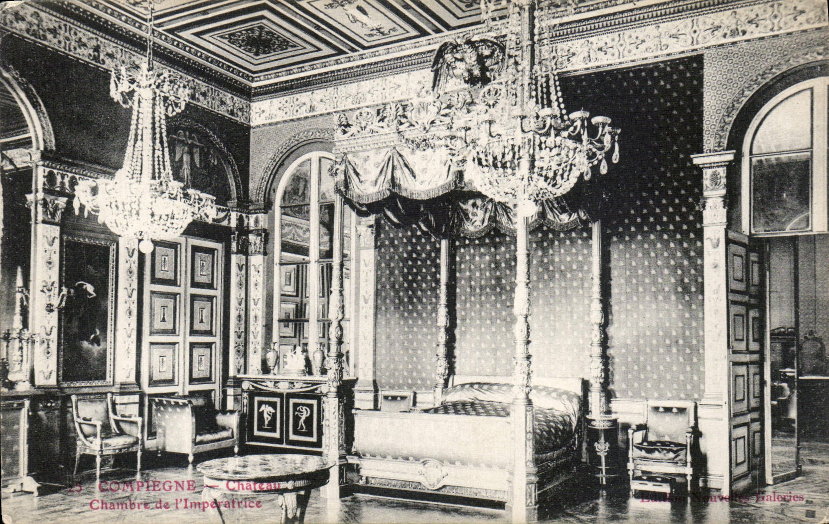 CPA Compiegne Chateau Chambre de l'Imperatrice 