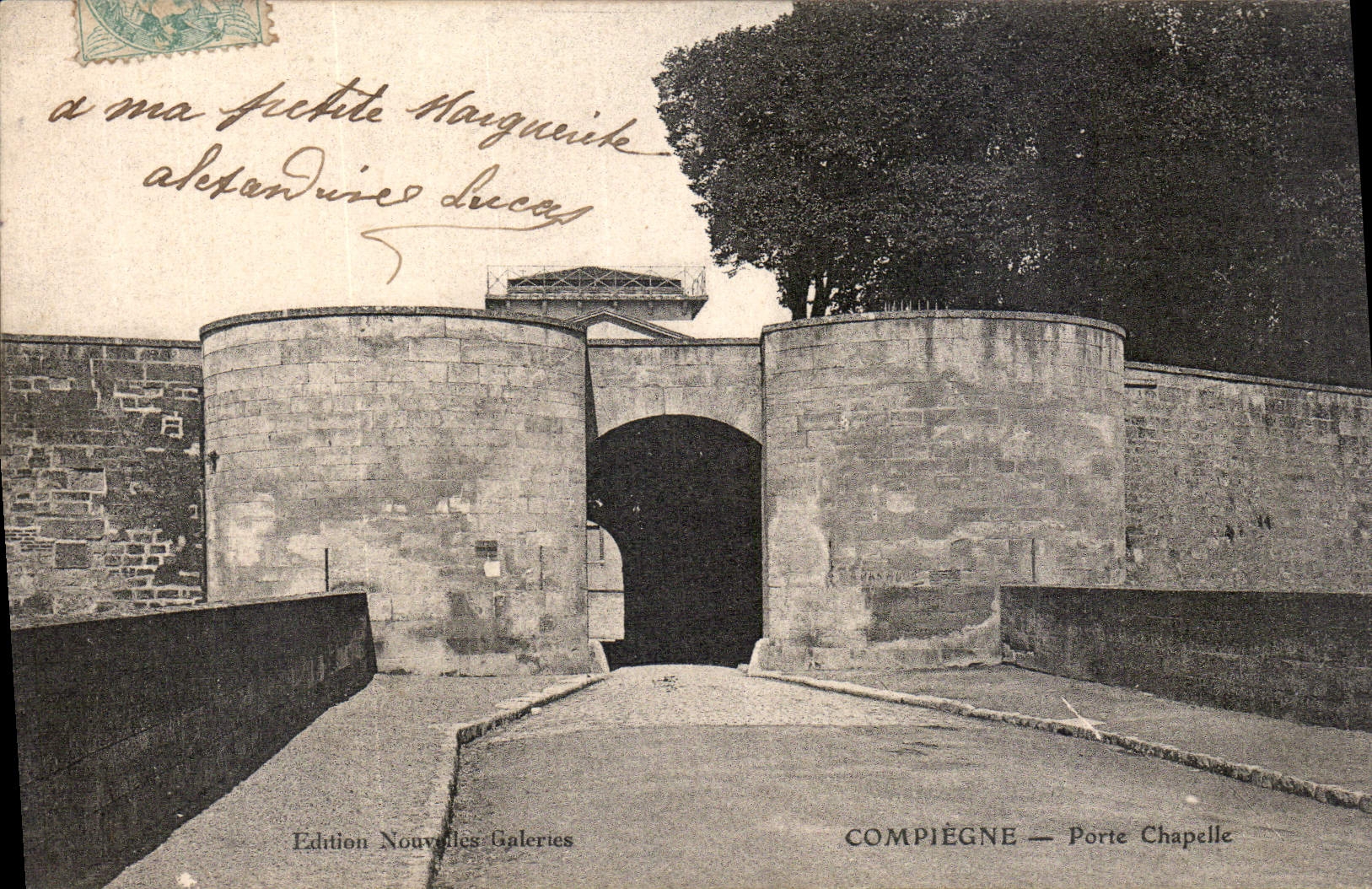CPA Compiegne Porte Chapelle 