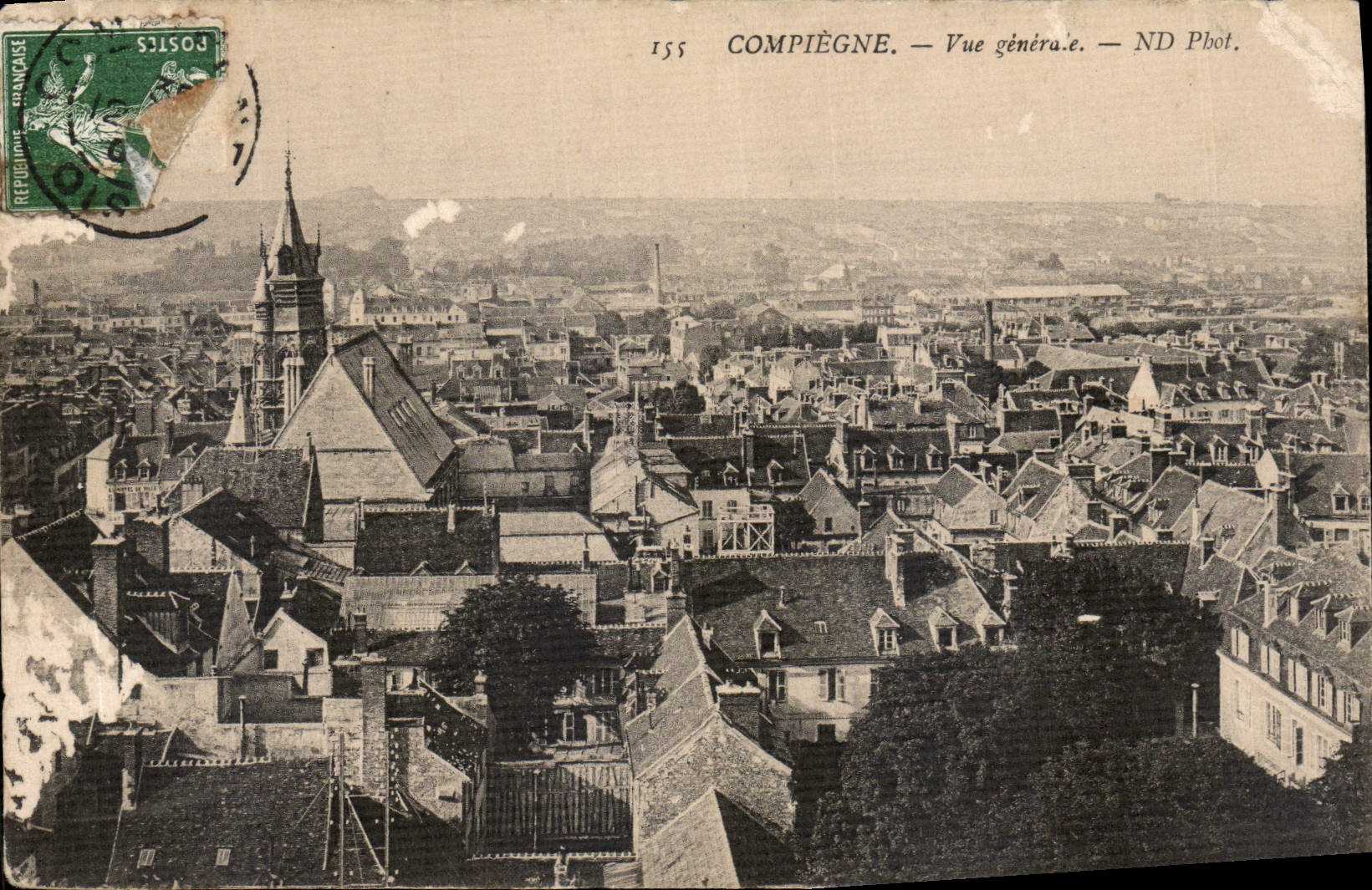 CPA Compiegne vue generale 
