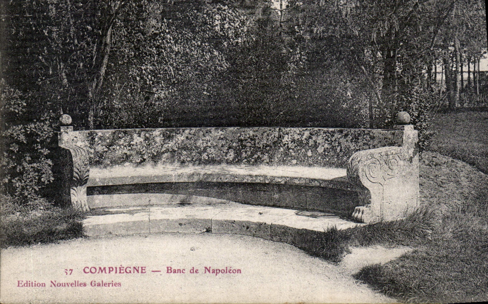 CPA Compiegne Banc de Napoleon 