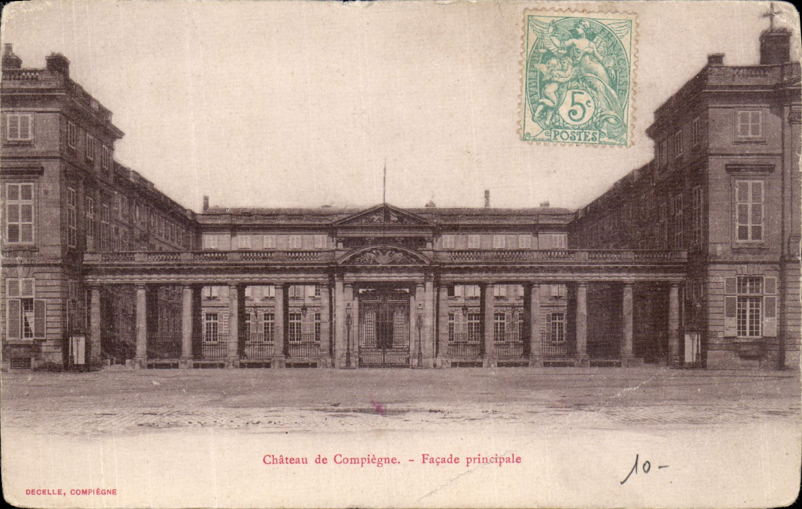 CPA Chateau de Compiegne facade principale 