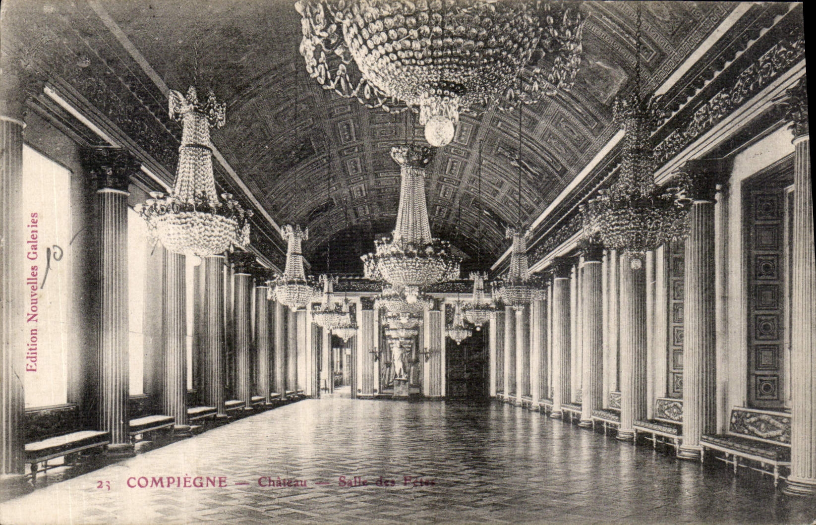 CPA Compiegne Chateau 