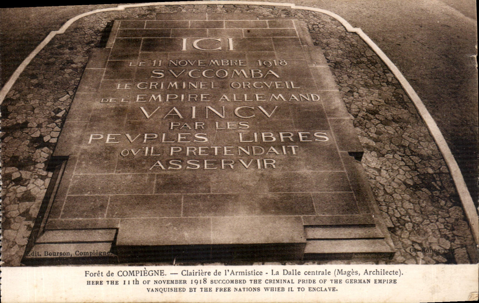 CPA Foret de Compiegne Clairiere de l'Armistice la dalle centrale
