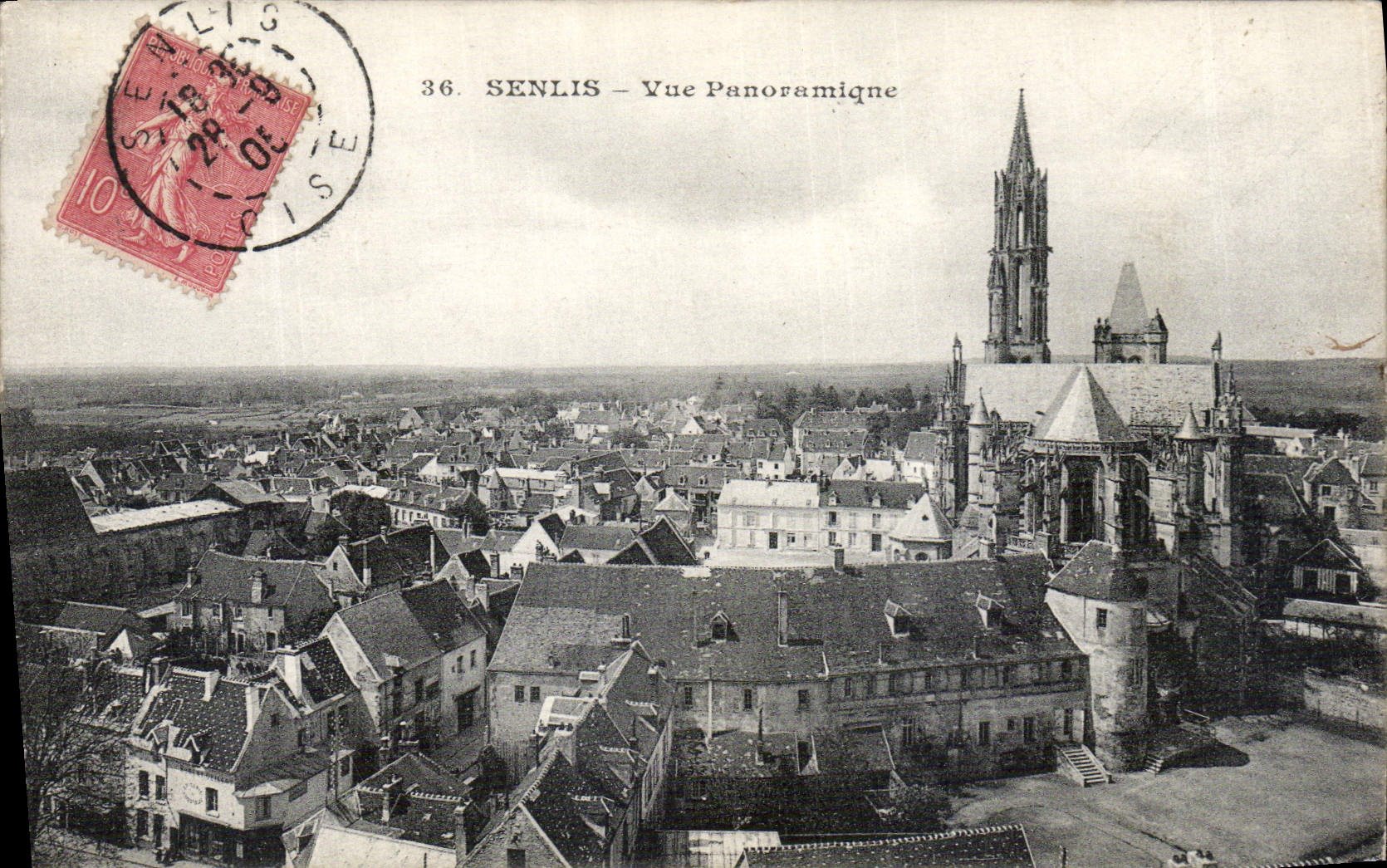 CPA Senlis vue panoramique 