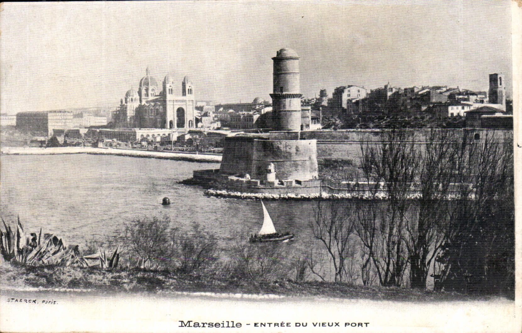 CPA Marseille Entree du Vieux Port