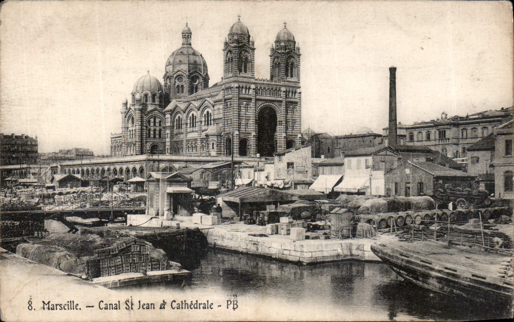 CPA Marseille Canal St jean et Cathedrale 