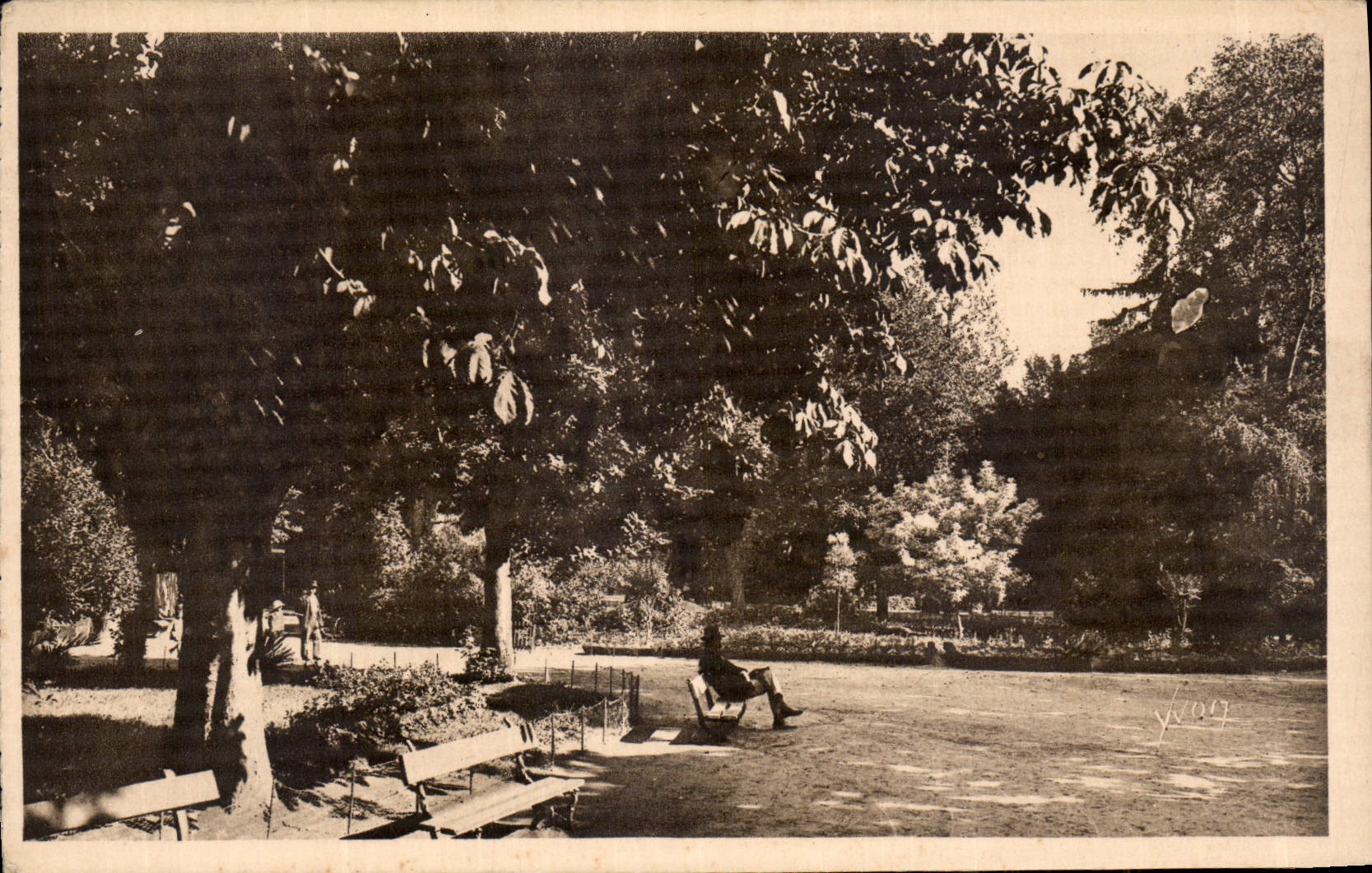 CPA Aix en provence B du R Square Rambaud 