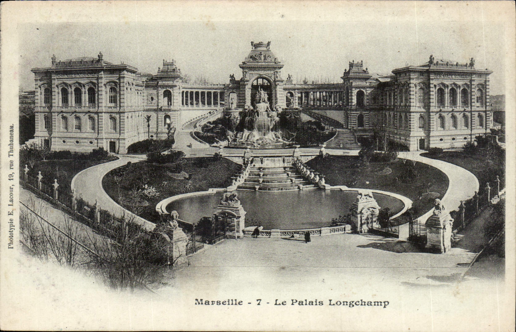 CPA Marseille le Palais Longchamp 