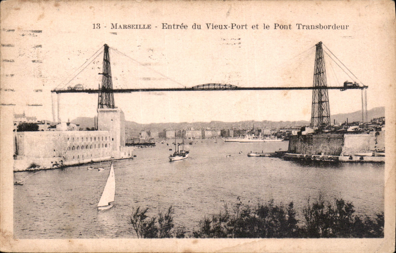 CPA Marseille Entree du Vieux Port et le Pont Transbordeur