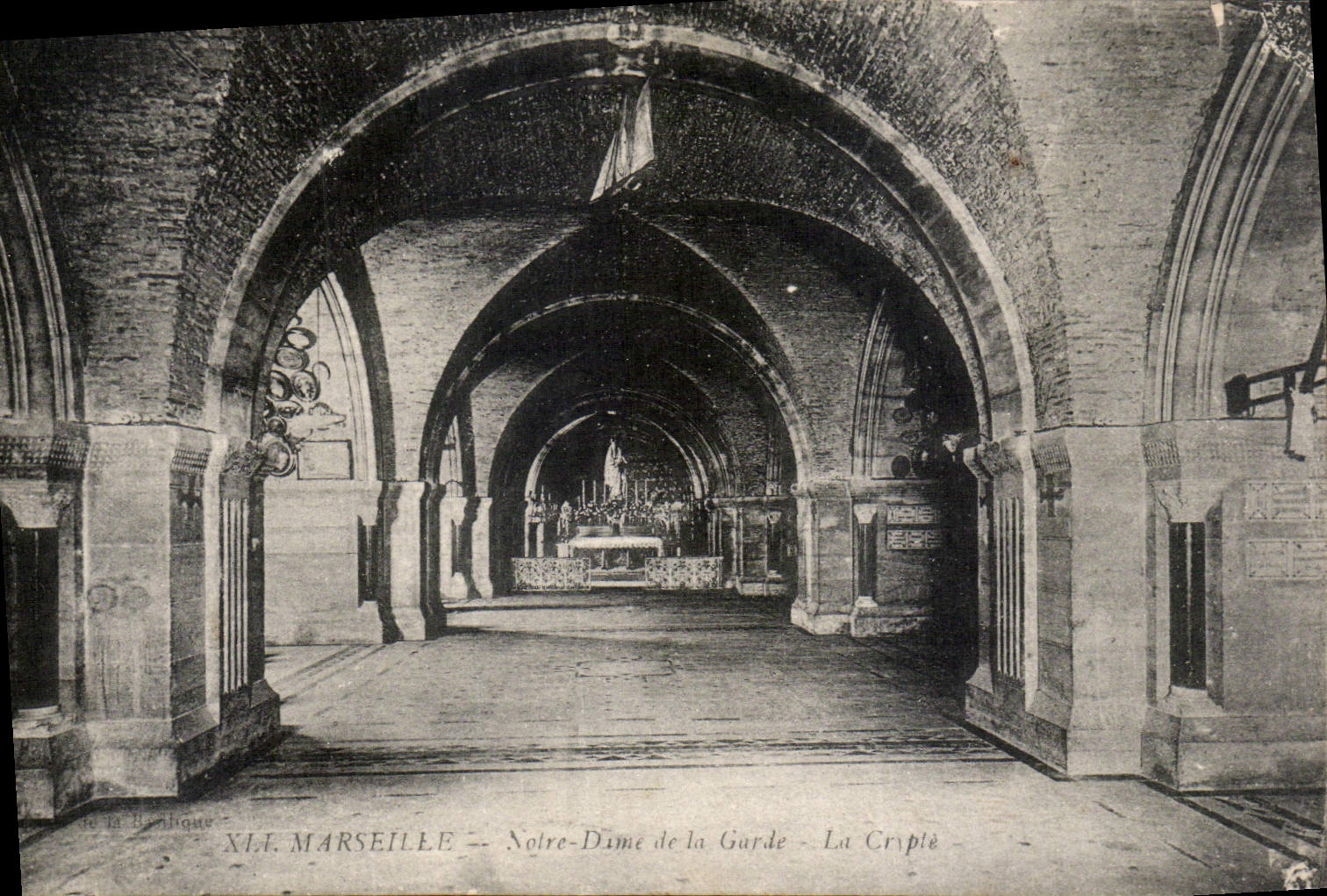 CPA Marseille Notre Dame de la Garde la Crypte 